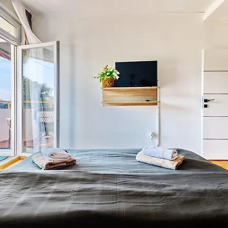 Fancy - Near The Bridge דירה זאדאר