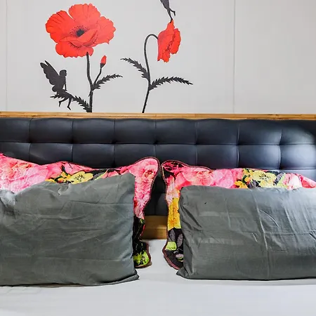 Fancy - Near The Bridge * זאדאר