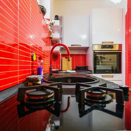 Fancy - Near The Bridge זאדאר