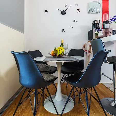 דירה Fancy - Near The Bridge זאדאר