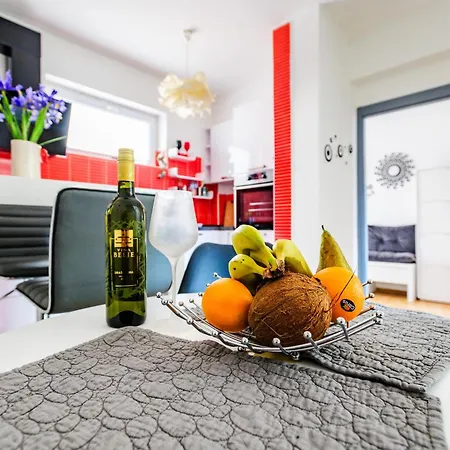 Fancy - Near The Bridge * זאדאר