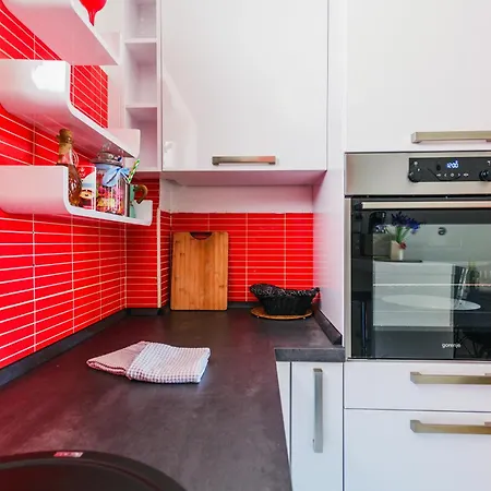 Fancy - Near The Bridge 扎达尔